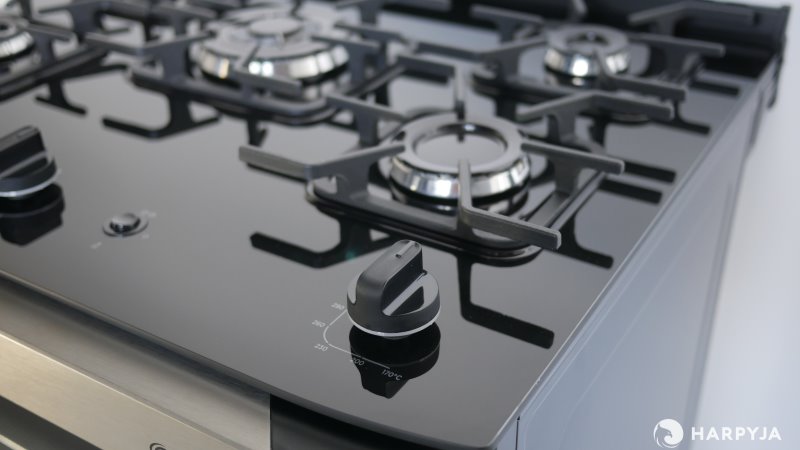 Mesa de vidro de fogão