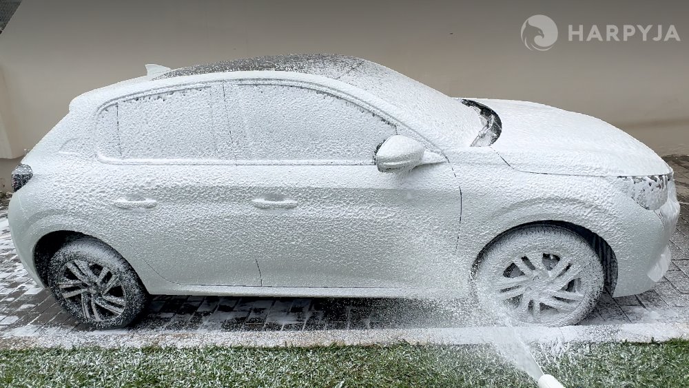 Banner de capa da notícia Snow Foam: Por que ter um Canhão de Espuma para a Limpeza?