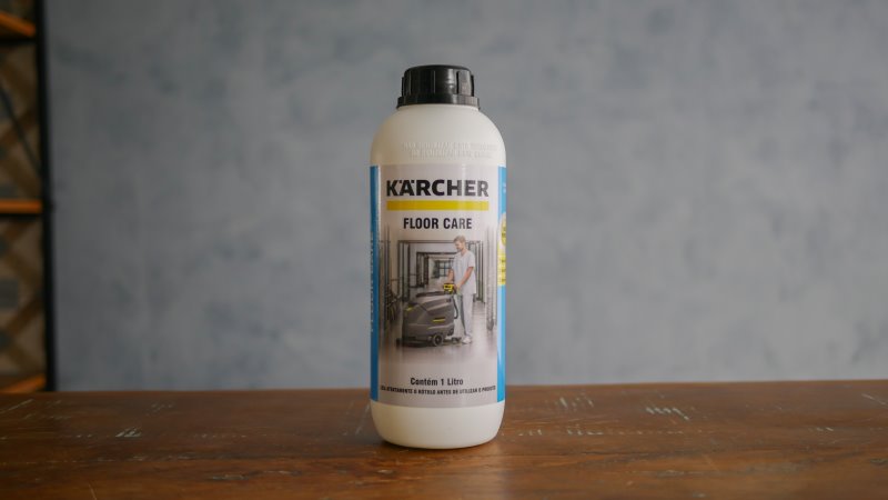 Karcher FC 4 - Imagem sobre Texto-Limpadora-de-pisos-Karcher_026