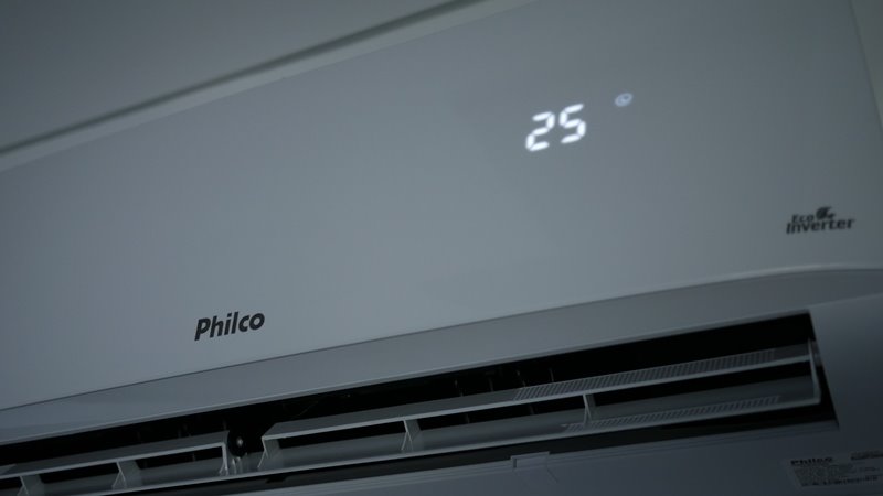 Philco Eco Inverter - Imagem sobre - display small