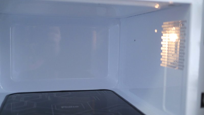 Philco Flat PMO28TF - Imagem sobre area interna sem mica