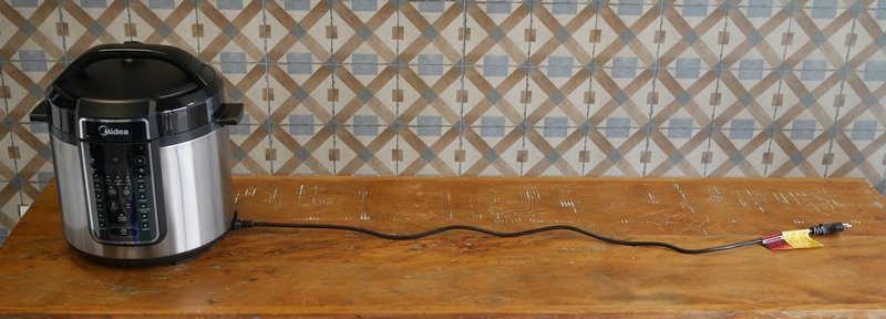 Midea MasterSteam - Imagem sobre cabo