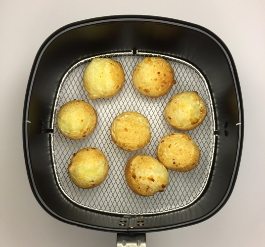 Philips Walita Viva - Imagem sobre pão de queijo