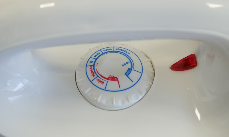 Mondial FSN-55 - Imagem sobre Texto-Ferro-de-Passar-Mondial_001