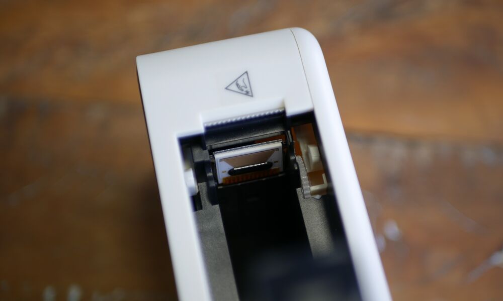 Foto de Impressora térmica para etiquetas Pristar P15, com bluetooth, mini label maker