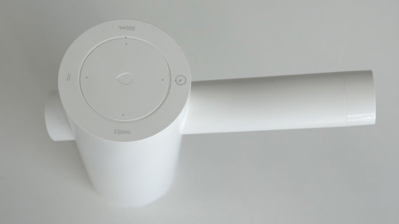 Bomba Elétrica Momo M4 para galão de água - Imagem sobre parte superior v2