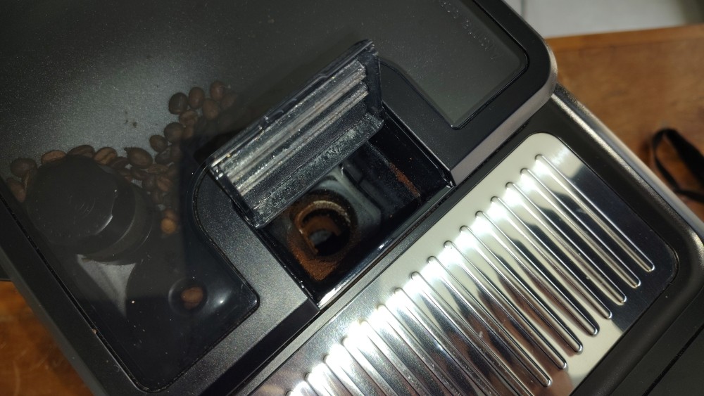 Cafeteira Philips Walita 5500 LatteGo - Imagem número 3 do post