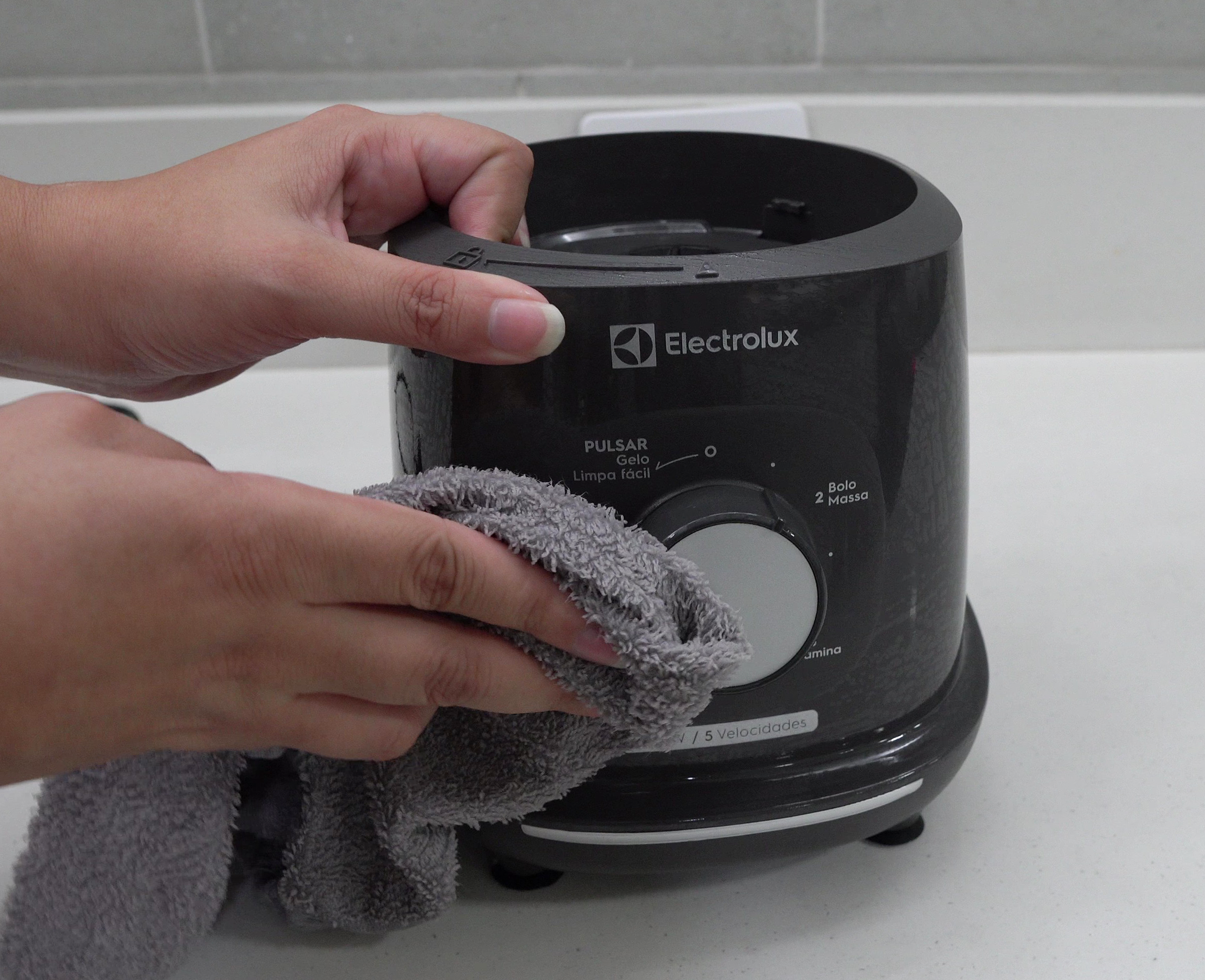 Electrolux EBL 1000 - Imagem número 8 do post