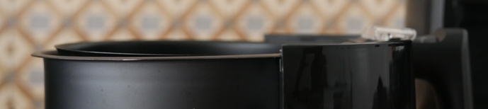 Oster Multifuncional 3,2 litros - Imagem sobre cesta