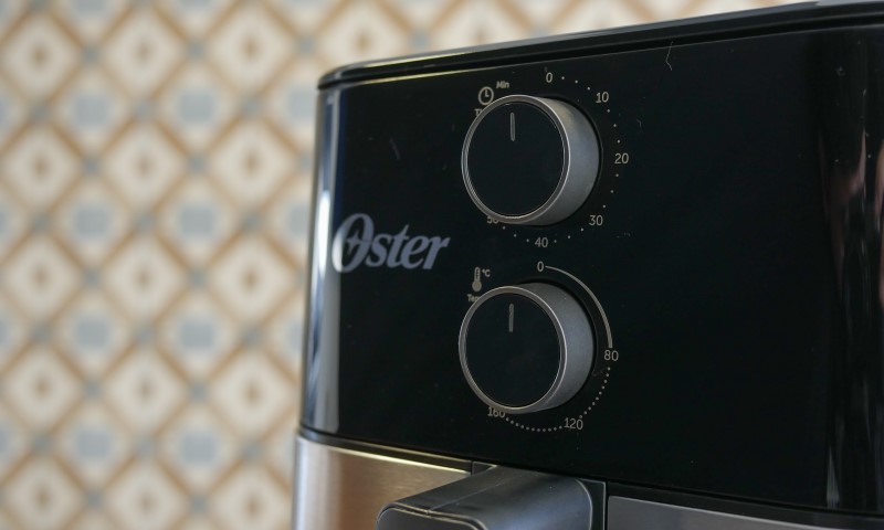 Oster Inox Compact 4,6L OFRT520 - Imagem sobre P1100236