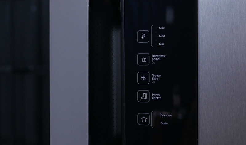 Consul Frost Free CRM56 Inox 450 Litros - Imagem sobre painel 0